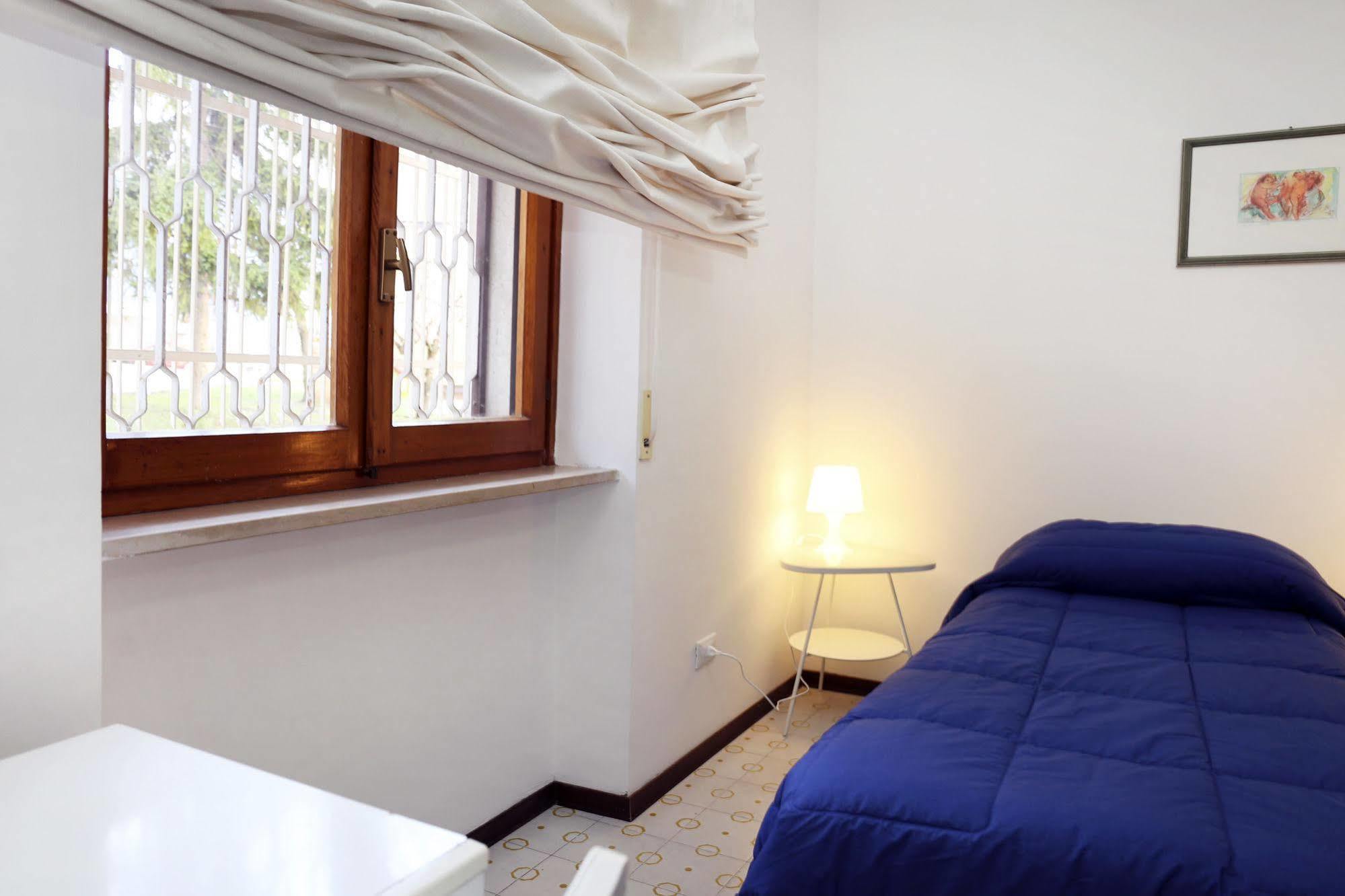 B&B Torrione Л'Акуила Экстерьер фото